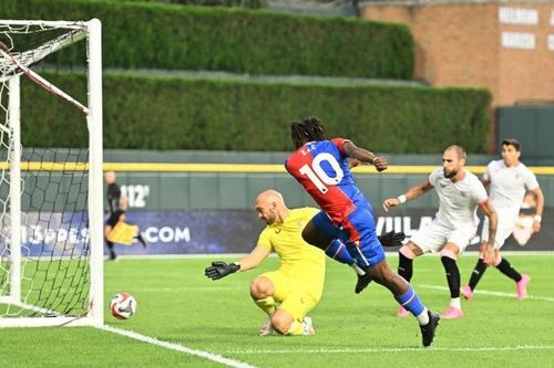 Crystal Palace và hành trình 60 năm tìm vinh quang trước các đội bóng Tây Ban Nha