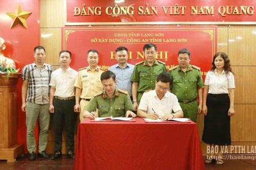 Sở Xây dựng - Công an tỉnh: Tổng kết kế hoạch phối hợp và phát động phong trào 'Toàn dân bảo vệ ANTQ' năm 2026