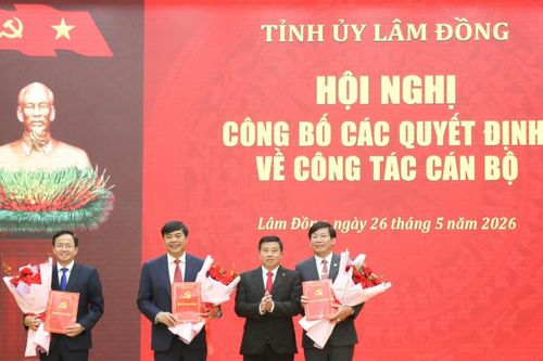 Lâm Đồng điều động, bổ nhiệm 10 cán bộ lãnh đạo quản lý