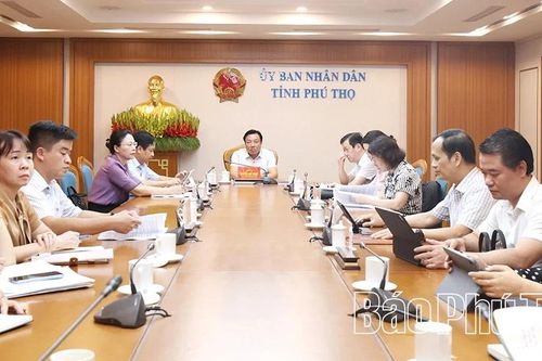 Thống nhất triển khai khám sức khỏe định kỳ, khám sàng lọc và quản lý dữ liệu sức khỏe người dân