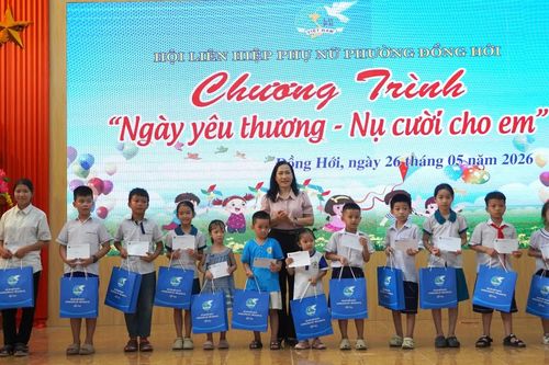 Lan tỏa lòng nhân ái từ chương trình 'Ngày yêu thương-Nụ cười cho em'