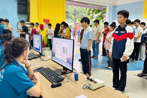 Đại học Bách khoa Hà Nội công bố điểm thi TSA đợt 3: Thủ khoa đạt hơn 93 điểm