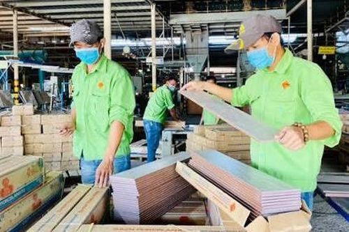 Đề xuất ưu đãi thuế, phí cho doanh nghiệp nhỏ và vừa chuyển đổi từ hộ kinh doanh