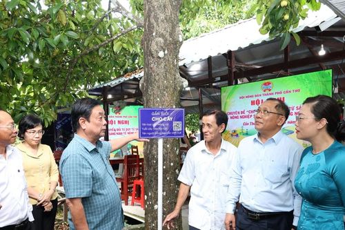 Chuyển đổi từ tư duy sản xuất nông nghiệp sang kinh tế nông nghiệp