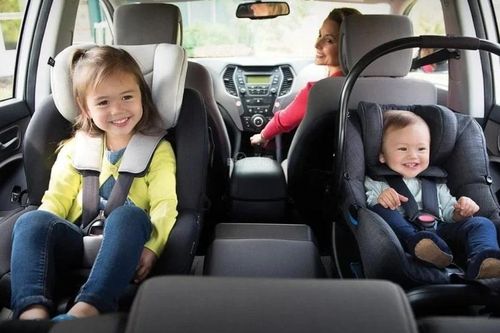 Từ 1/7, phạt nặng ô tô chở trẻ em không có thiết bị an toàn