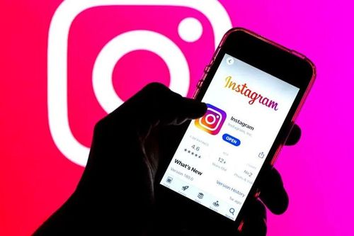 Hàng loạt tài khoản Instagram 'bay màu' sau một tin nhắn bí ẩn