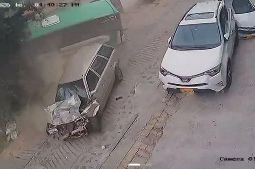 Xe buýt đâm trúng 4 ô tô khiến 17 người bị thương: Nạn nhân có cả trẻ em
