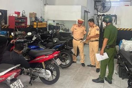 Phường Đông Hưng Thuận: Tăng cường kiểm tra, xử lý tình trạng 'độ, chế' xe điện, xe máy