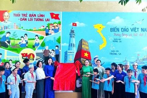 Ứng dụng chuyển đổi số trong công trình thanh niên tại Tây Tựu