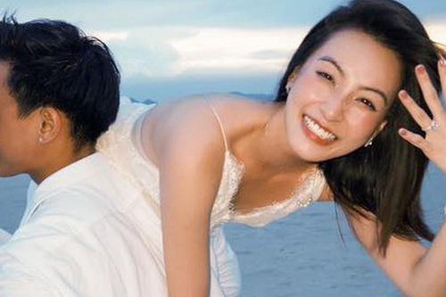 Chân dung nữ diễn viên 'Mắt biếc' vừa được bạn trai bí ẩn cầu hôn