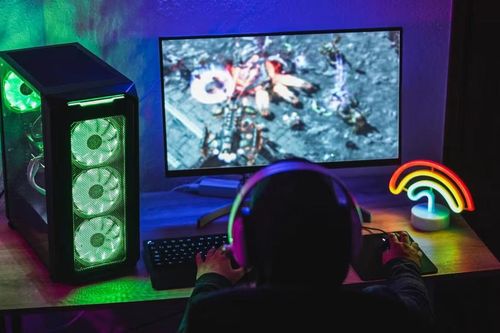 Mua, bán vật phẩm ảo trong game có thể bị phạt tiền