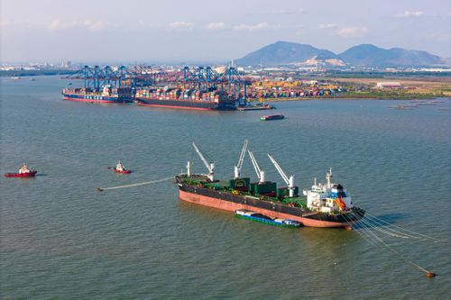 Đề xuất cơ chế phát triển hệ sinh thái tài chính hàng hải tại TP.HCM