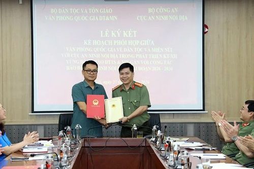 Phối hợp bảo đảm an ninh, thúc đẩy phát triển kinh tế vùng đồng bào dân tộc thiểu số