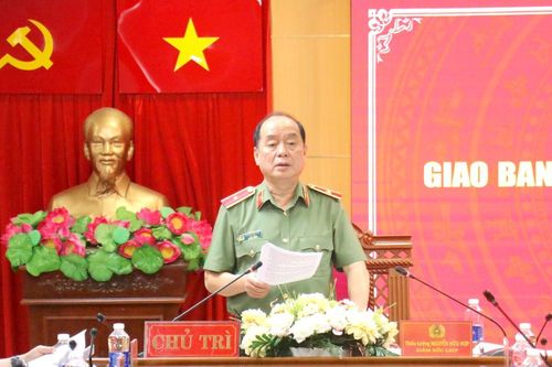 Quyết liệt triển khai các nhiệm vụ bảo đảm an ninh, trật tự mùa lễ hội và du lịch hè