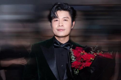 'Cỗ máy tạo hit' Nguyễn Văn Chung có màn 'debut' điện ảnh duyên dáng bên 'dàn sao' đình đám