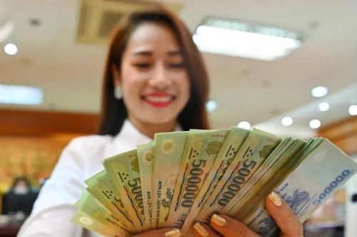[VIDEO] Lãi suất tiết kiệm hạ nhiệt: Gửi tiền ở đâu lời nhất?