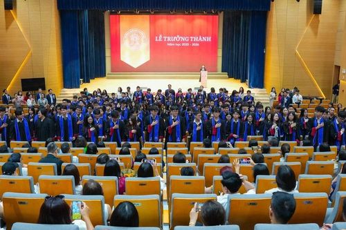 Học sinh Trường Ngôi Sao Hoàng Mai giành gần 150 tỷ đồng học bổng
