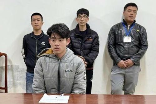 Công an TP Huế liên tiếp triệt phá các đường dây sản xuất, mua bán vũ khí quân dụng qua mạng xã hội