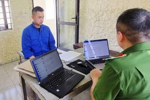 Khởi tố 10 đối tượng liên quan website bóng đá lậu 'Bún Chả TV'