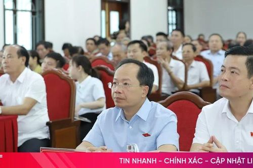 Bí thư Tỉnh ủy Nguyễn Duy Lâm tiếp xúc cử tri phường Thành Sen, Trần Phú, Hà Huy Tập