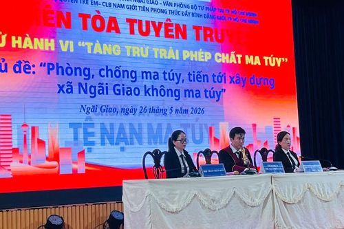 Học sinh lỡ nghiện ma túy trong nhiều năm tự nguyện báo công an thì có được khoan hồng?
