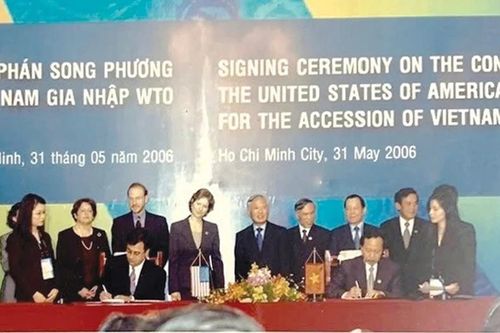 Sự tăng trưởng bứt phá của Việt Nam sau 20 năm đạt thỏa thuận WTO với Mỹ