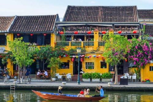 Phố cổ Hội An và nỗi lo mất dần hơi thở thị dân