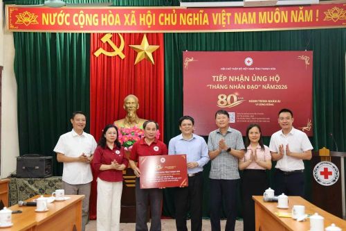 Các cơ quan, đơn vị ủng hộ hơn 718 triệu đồng trong Tháng Nhân đạo