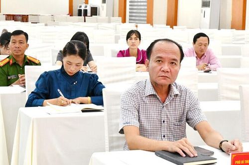 Hòn Đất triển khai các văn bản về công tác dân tộc, tôn giáo trong tình hình mới