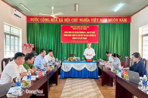 Đoàn công tác Vụ địa phương III làm việc với Đảng ủy xã Lộc Thạnh và Tân Tiến