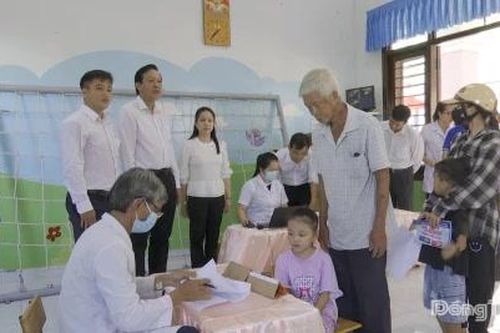 Từ chính sách y tế đến tư duy phát triển quốc gia