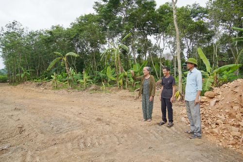 Góp sức xây dựng quê hương