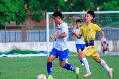 Rộng đường vào chung kết