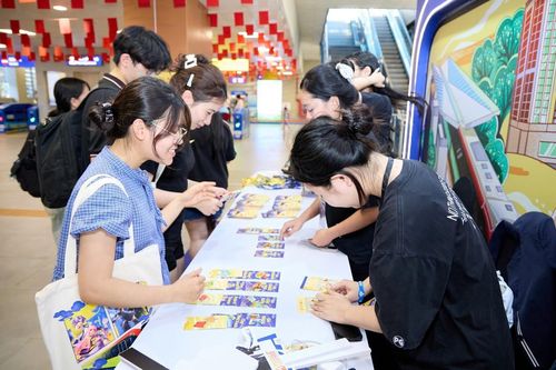 Hà Nội đưa eSports lên metro, tạo trải nghiệm mới cho hành khách
