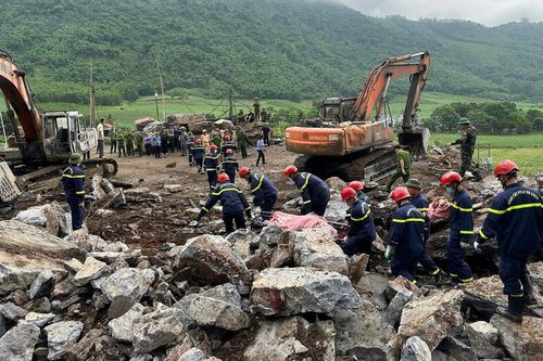 Công an Thanh Hóa thông tin chính thức vụ sạt lở đá khiến 3 người tử vong