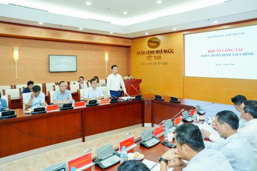 NHNN tổ chức họp Tổ công tác về Báo cáo ổn định tài chính năm 2025