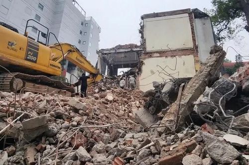 Nhà giải tỏa đang thế chấp ngân hàng giải quyết như thế nào?