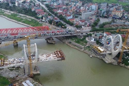 Bộ Xây dựng yêu cầu tăng tốc dự án cầu Đuống mới