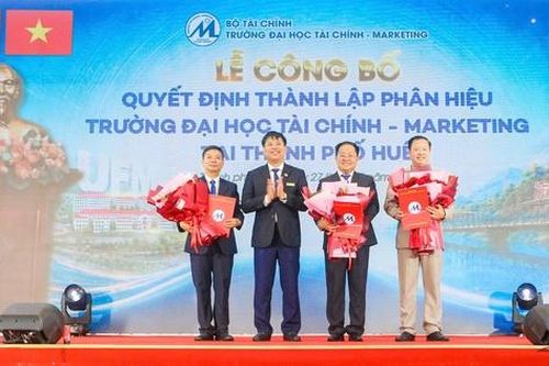 Chính thức Thành lập Phân hiệu Trường Đại học Tài chính - Marketing tại Huế