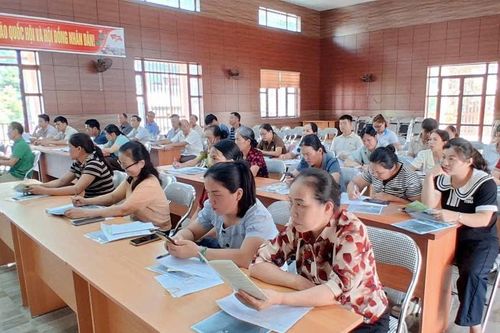 Bồi dưỡng nâng cao kiến thức thành lập Tổ hợp tác, Hợp tác xã cho 120 cán bộ, hội viên nông dân