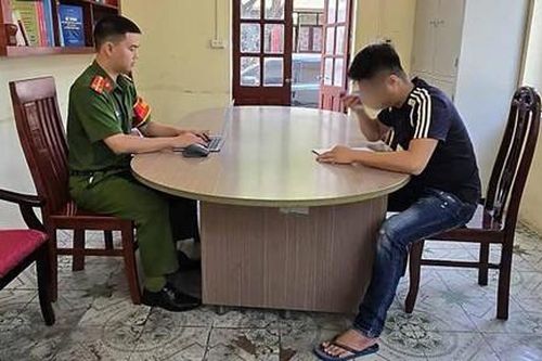 Đã xác định được đối tượng cưa ngang thân cây thị cổ thụ trăm tuổi