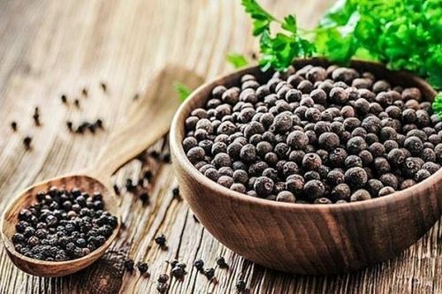 Giá tiêu hôm nay 27/5: Biến động trái chiều, thế giới ổn định