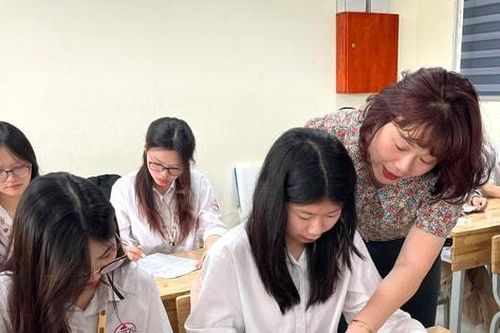 Chủ động bảo đảm an toàn cho học sinh mùa nắng nóng