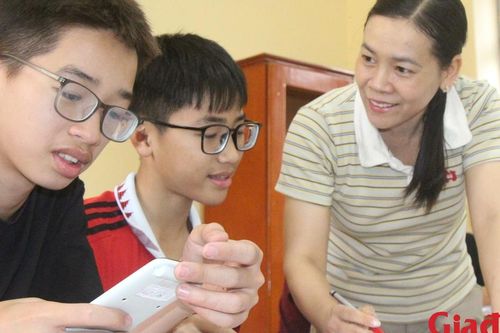 Dồn sức cho kỳ thi 'vượt vũ môn' vào lớp 10