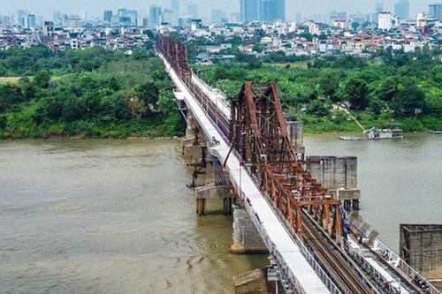 Từ 0h ngày 28/5, khôi phục giao thông trên cầu Long Biên