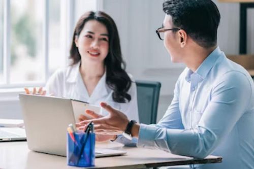 Người có phúc thường sở hữu 3 mối quan hệ 'đắt giá' hơn cả vàng bạc