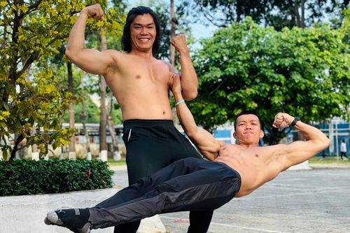Người đàn ông biến công viên thành 'đại bản doanh 6 múi' ở TP.HCM