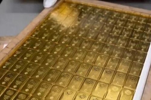 Mỹ bắt cựu quan chức CIA biển thủ hơn 300 thỏi vàng trị giá 40 triệu USD