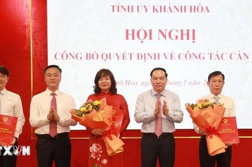 Khánh Hòa: Điều động cán bộ để nâng cao khả năng quản lý từ tỉnh tới cơ sở