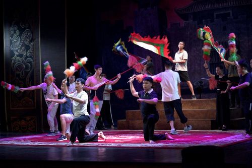 'Bí mật triều đại phép thuật' mở không gian kỳ ảo cho thiếu nhi dịp 1/6